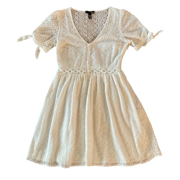 Aqua Dresses & Skirts - Aqua Eyelet Little White Dress